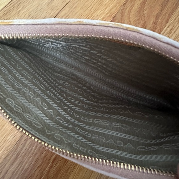 Prada 1M1152 Leather Clutch in Cipria - Picture 8 of 11